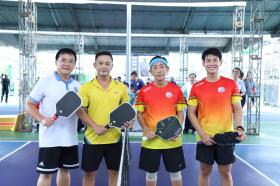 Bí thư Thành ủy TP.HCM thi đấu Pickleball ủng hộ đồng bào bị thiệt hại do bão lũ  第5张