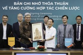 Maybank tăng hợp tác chiến lược với ABBANK, phát triển bán lẻ và số hóa