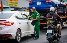 Cầu Long Thành đang sửa, ô tô kẹt dài trên đường vô phà Cát Lái  第10张