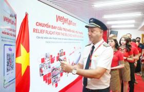 Vietjet chung tay tái thiết cuộc sống người dân sau bão lũ