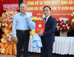  Bệnh viện Đa khoa TP.Buôn Ma Thuột có tân giám đốc 