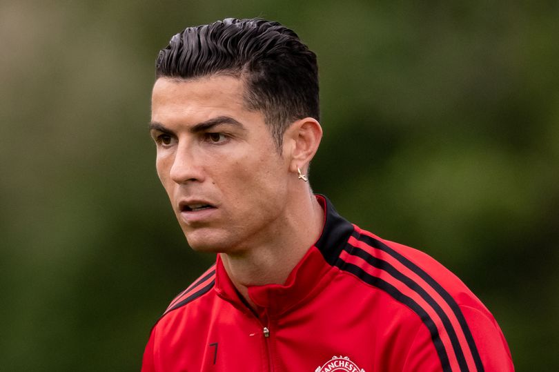 Nguồn cơn mâu thuẫn giữa Ten Hag và Ronaldo 