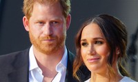  Hoàng gia Anh nói về thông tin cắt Meghan khỏi bức ảnh với Harry 第8张