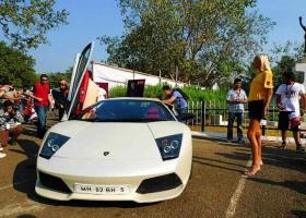 Siêu xe Lamborghini Murcielago của nam diễn viên bị vứt xó vì thiếu phụ tùng