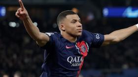 Kylian Mbappe lập kỷ lục, PSG rộng cửa vào tứ kết Champions League  第1张