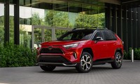  Chủ tịch Toyota cảnh báo về tương lai chỉ có xe điện 