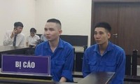  Bắt băng nhóm vào phòng trọ uy hiếp, cướp tài sản của công nhân 