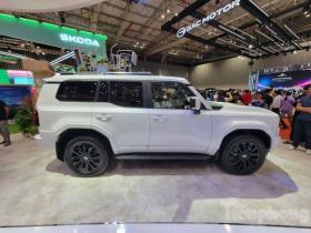  Cận cảnh Toyota Land Cruiser Prado - mẫu xe gây sốt tại VMS 2024 