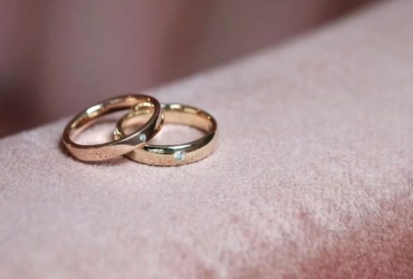 Nhẫn cưới vàng tây dưới 3 triệu